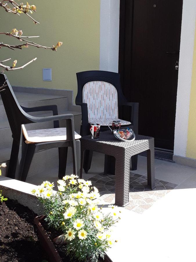 Holi Apartment Cavle Exterior photo